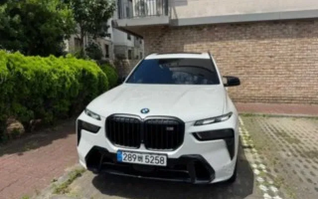 K5MX 중고차 X7 (G07) M60i M스포츠 프로 매물 사진 13 - 2025/09 14,598km